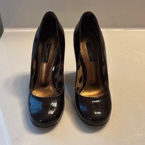 Dolce & Gabbana Shiny Black Heels with Leopard Interior